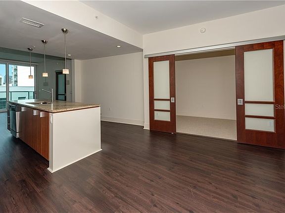 4th image of 111 N 12th St Unit 1321