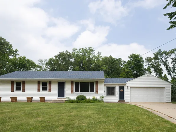 2908 Rolling Hill Ave, Portage, MI 49024