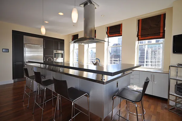 Sold by Carol E Levy | media 1