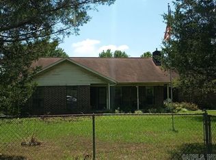6 Brewer Rd, Conway, AR 72032