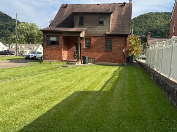 316 Central Ave, Logan, WV 25601
