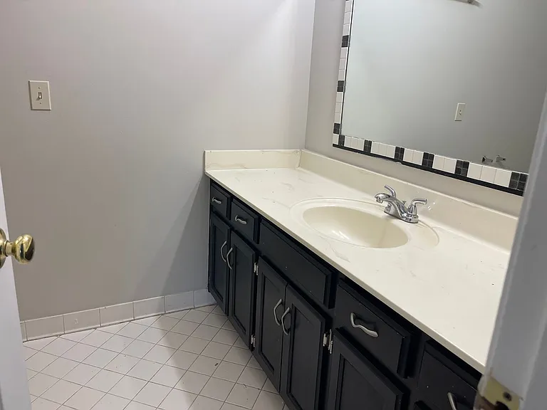 1812 Barnwell Ct — Photo 20