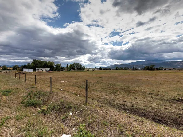 3693/3747 Snowdrift Ln, Missoula, MT 59808
