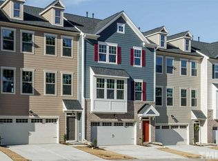 827 Grafton Peak Ln, Apex, NC 27523