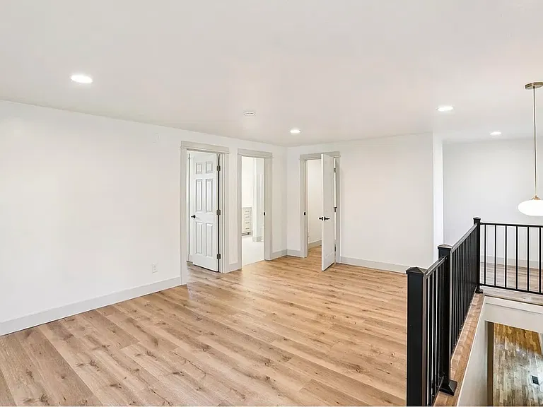18655 SE Yamhill Cir — Photo 30