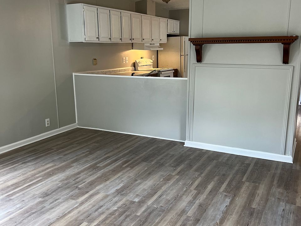 1st image of 28381 Petes Hwy #4