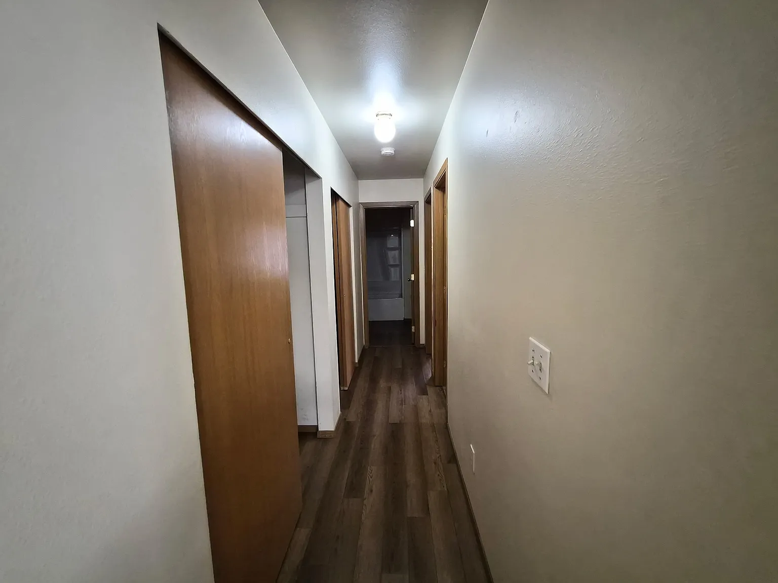 2 bed, 850 sqft, $1,350 — Photo 4