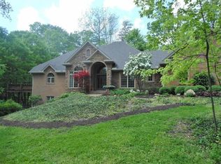 2016 Winding Brook Way, Sugarcreek Township, OH 45385