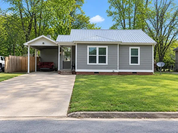 2307 W 25th Ave, Pine Bluff, AR 71603