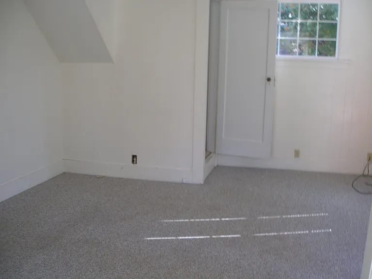 2706 Humboldt St — Photo 6
