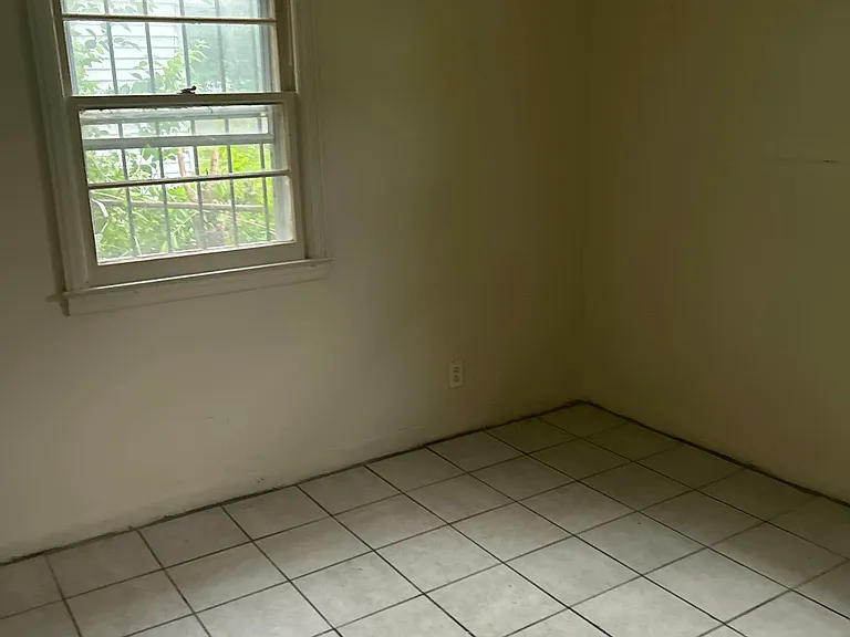4069 Prescott Ave — Photo 11