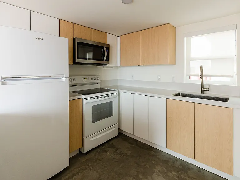 Los Patios — Photo 20