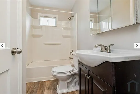 3 bed, $2,500 — Photo 3