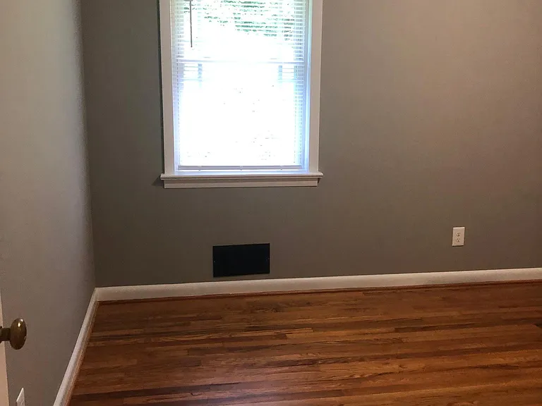 5861 Raleigh Rd — Photo 3