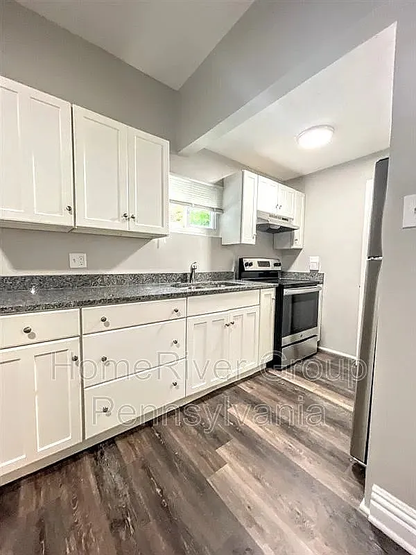 2 bed, 1.0 bath, 1041 sqft, $1,375 — Photo 4