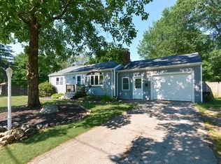 79 Crescent Ave, North Attleboro, MA 02760