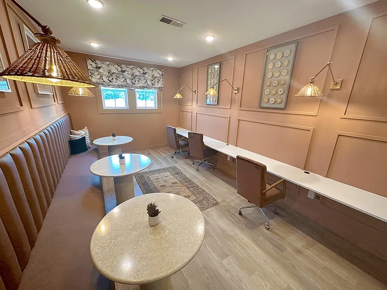 Waterleaf at Foxbank — Photo 6