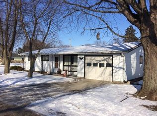 201 S Bradley St, Sheldon, IL 60966