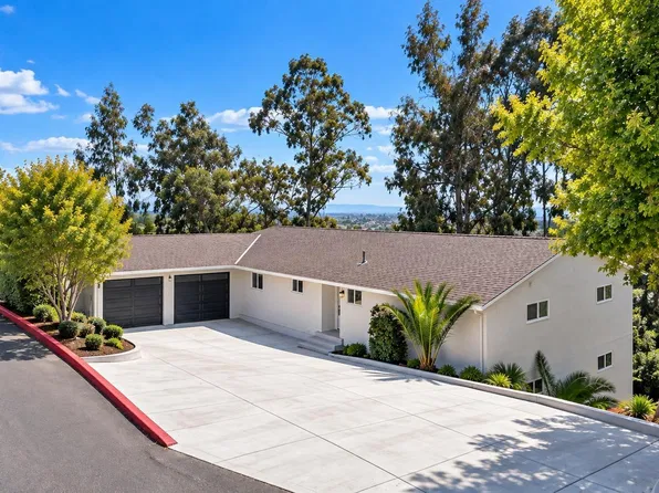 1069 Central Blvd, Hayward, CA 94542
