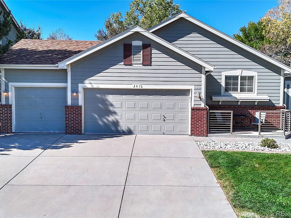 1st image of 307 Cerillos Street