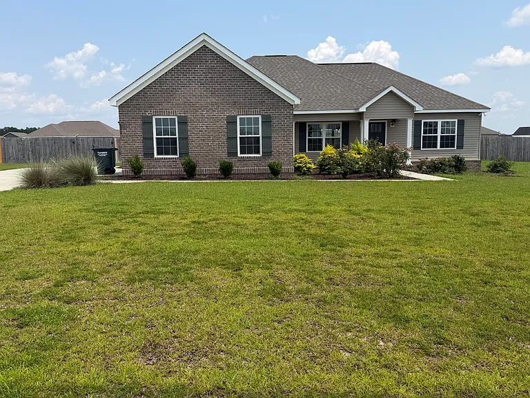 622 Fescue Dr — Photo 1