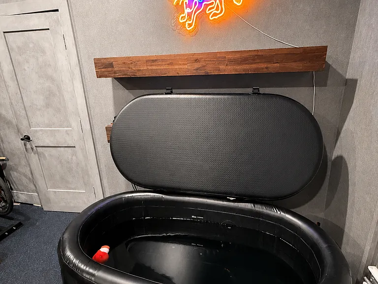236 Lessin Ln #A — Photo 8