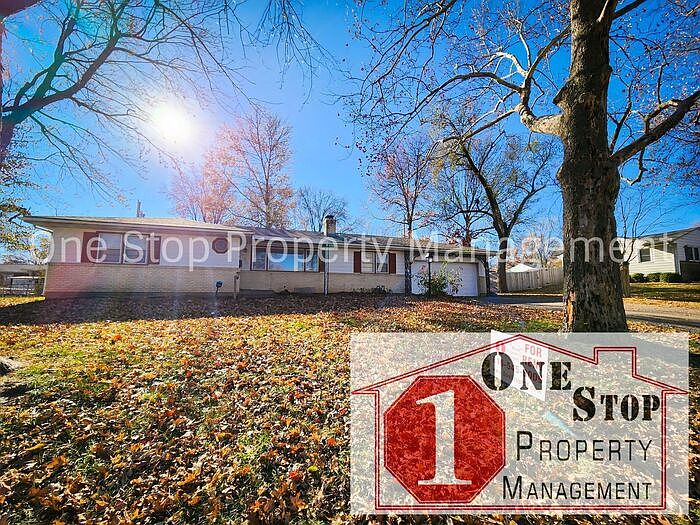 1st image of 11507 E 37th Ter S