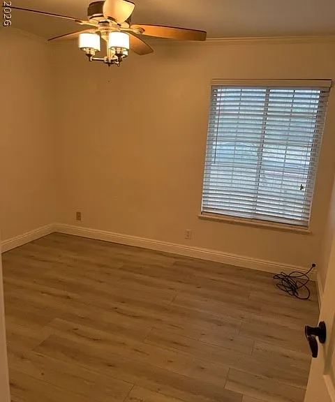 648 Paloma Dr — Photo 12