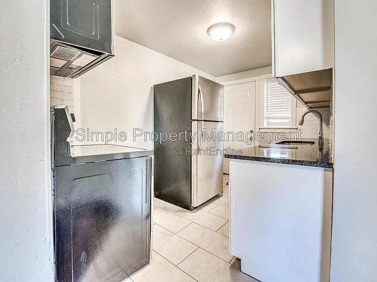 3114 NW 12th St #1 — Photo 4
