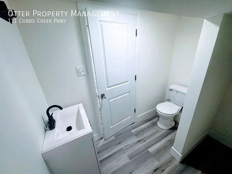 111 Cobbs Creek Pkwy — Photo 28