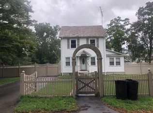 0 Disclosed, Bay Shore, NY 11706