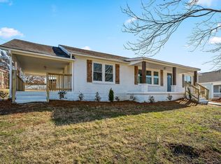 320 Hillcrest Dr N, Carthage, TN 37030