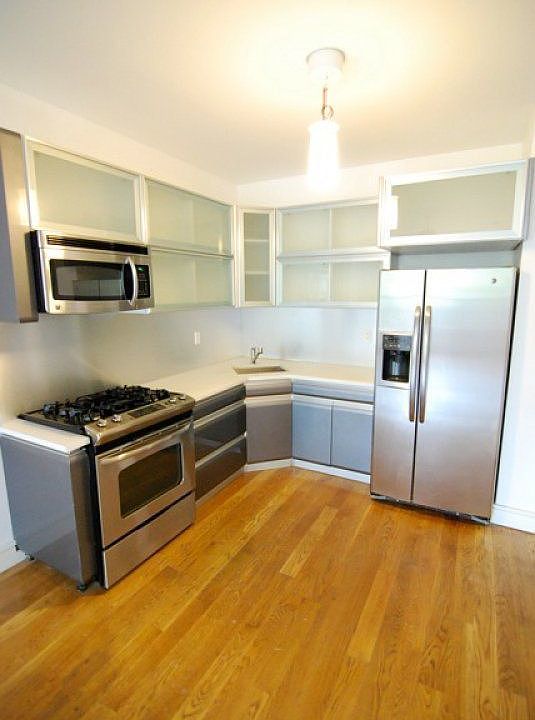 1st image of 291 Eastern Pkwy APT 19