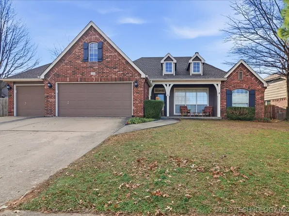 705 E Wichita St, Broken Arrow, OK 74012