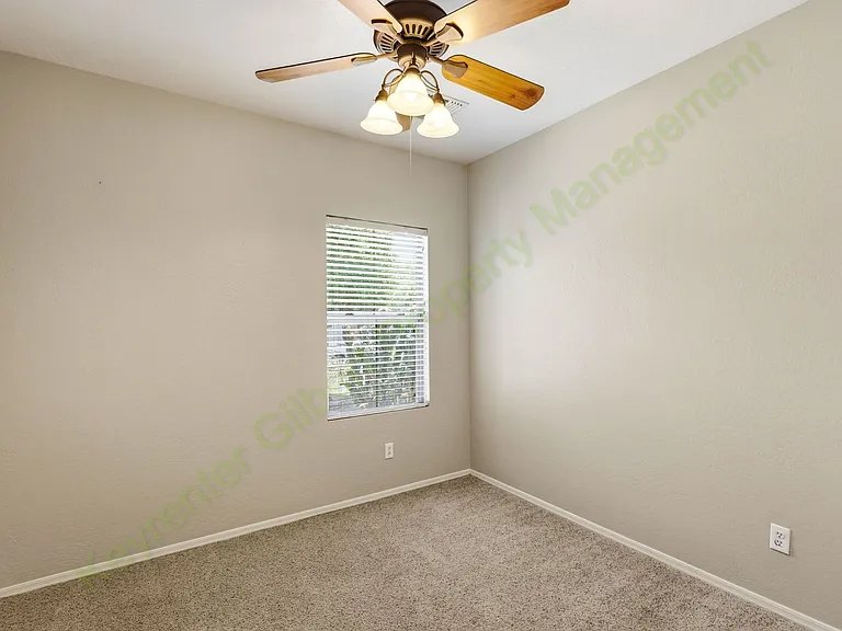 35734 N Zachary Rd — Photo 16