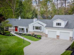 4241 Robinhood Ln, Toledo, OH 43623