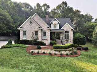 802 Bridgewater Dr, Monroe, NC 28112