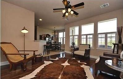 2nd image of 115 Aria Dr