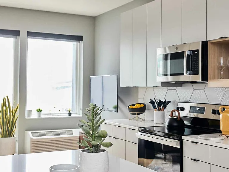 Pivot Apartments — Photo 79