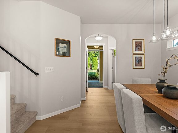 3rd image of 11220 Borgen Loop