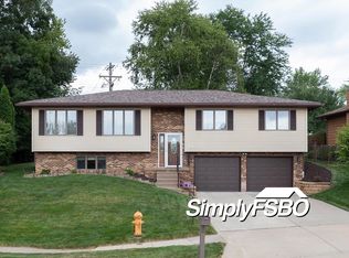 3408 33rd St, Moline, IL 61265