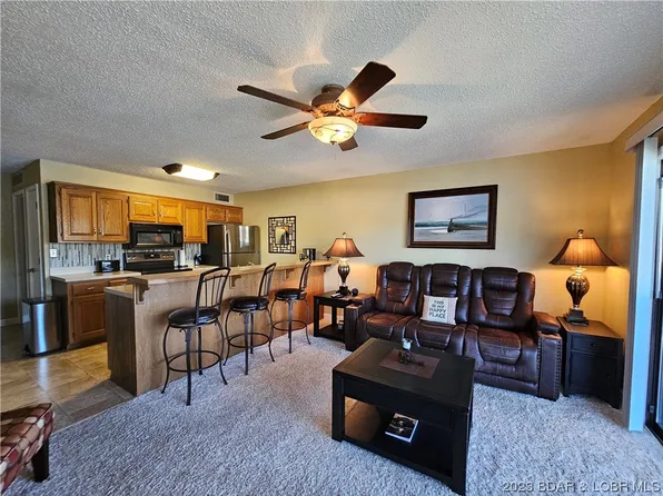 1542 Harbor Point Dr #C106, Osage Beach, MO 65065