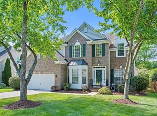 9222 Hickory Tree Ln, Charlotte, NC 28277
