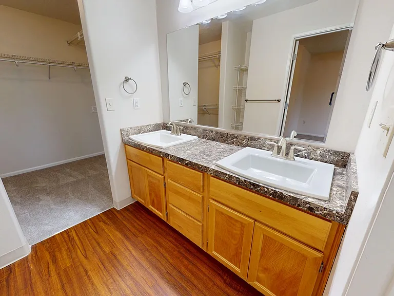 Kentfield Townhomes I & II — Photo 83