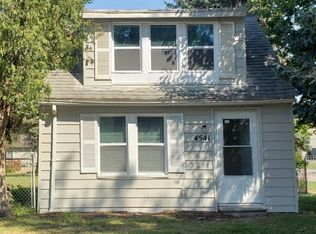 (Undisclosed Address), Wayne, MI 48184