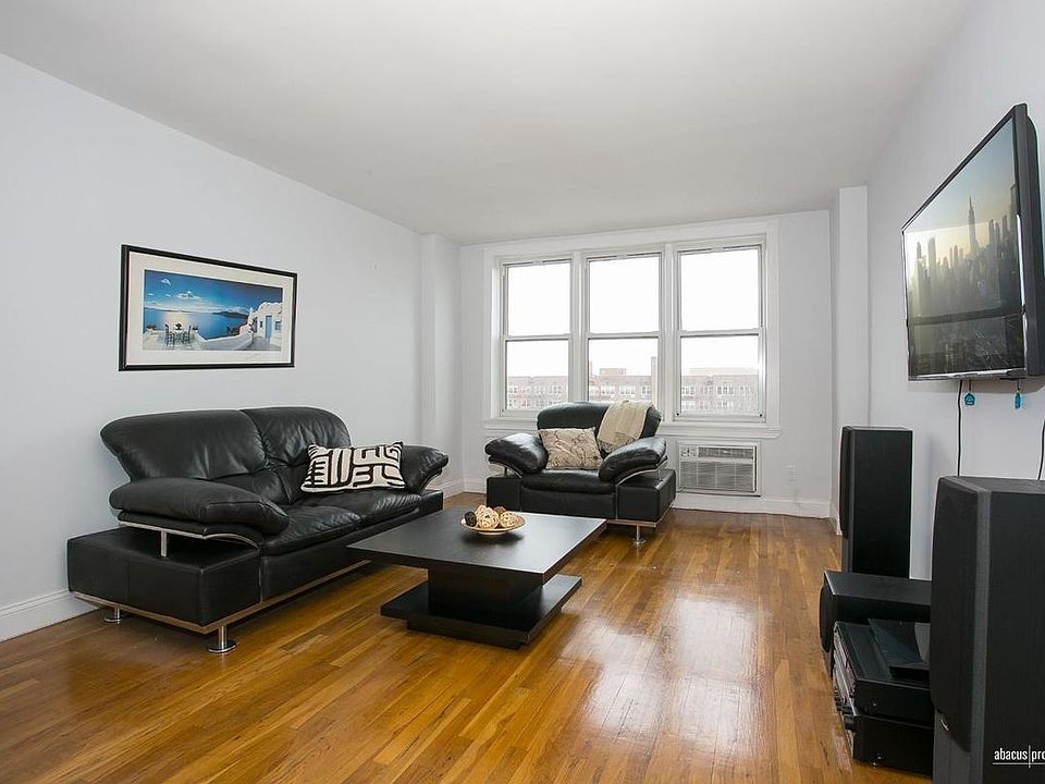 1st image of 227 Ocean Pkwy APT 7L