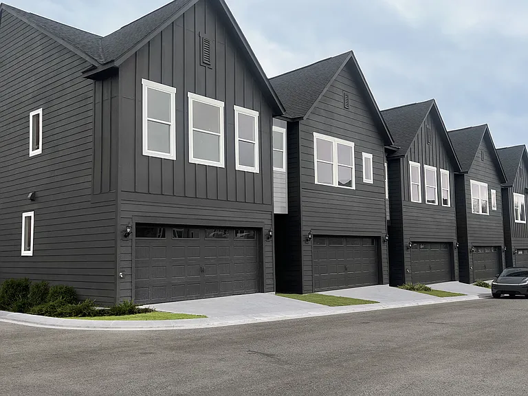 HARMON West Meade by Crescent Communities — Photo 5