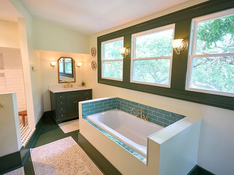 252 Laurens St NW — Photo 35