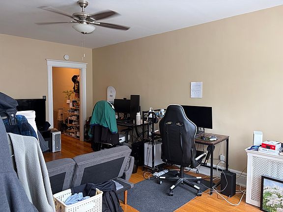 5th image of 1758 Commonwealth Ave #6A