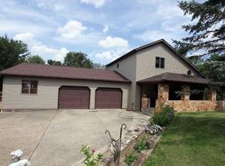 1768 Wray Rd, Gallipolis, OH 45631